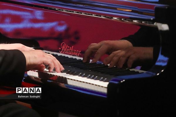 پنجمین شب سی و نهمین جشنواره موسیقی فجر