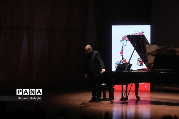 پنجمین شب سی و نهمین جشنواره موسیقی فجر