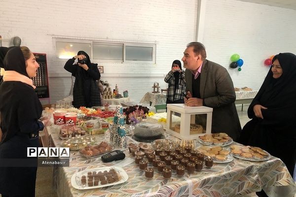 برگزاری نمایشگاه غذا در ناحیه دو شهرری