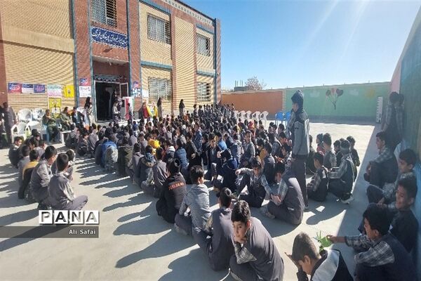 جشن میلاد حضرت ابوالفضل العباس در دبستان پویندگان فرهنگ