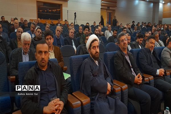 دیدار استاندار مازندران  با مردم شهرستان نور