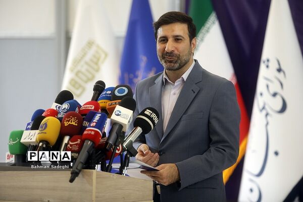 نشست خبری ‌سخنگوی شورای نگهبان در نمایشگاه مطبوعات