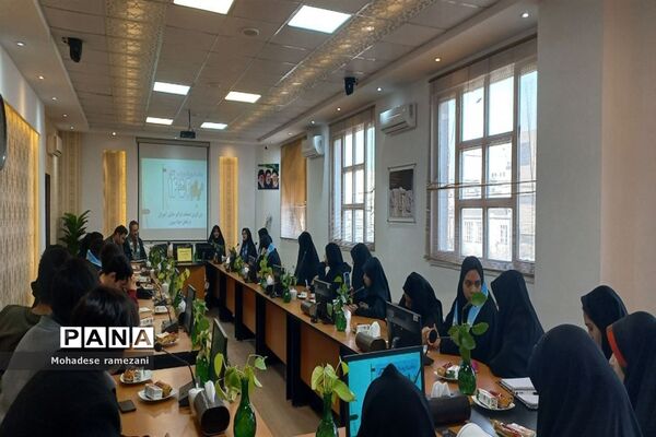 برگزاری جلسه شورای هماهنگی میدان ۱۴ صفر 2 در ناحیه 6 مشهد