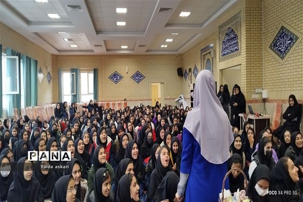 جشن سه‌شنبه های مهدوی و میلاد امام جواد علیه السلام  در مدرسه‌ منتصرین شاهد