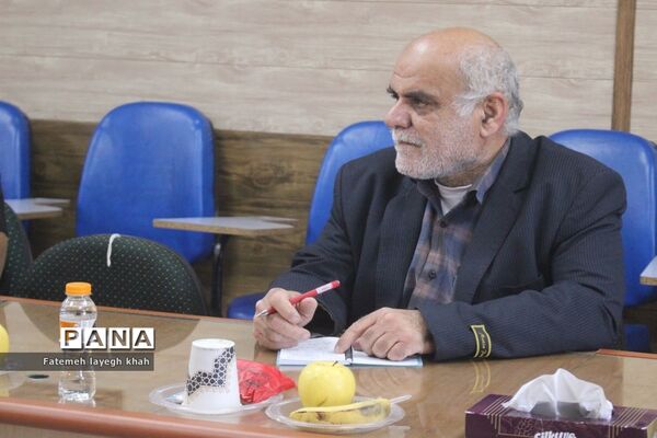 نشست آسیب شناسایی فعالیت‌های پرورشی (میز خدمت) آموزش و پرورش استان بوشهر