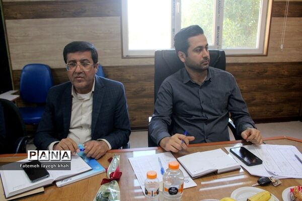 نشست آسیب شناسایی فعالیت‌های پرورشی (میز خدمت) آموزش و پرورش استان بوشهر