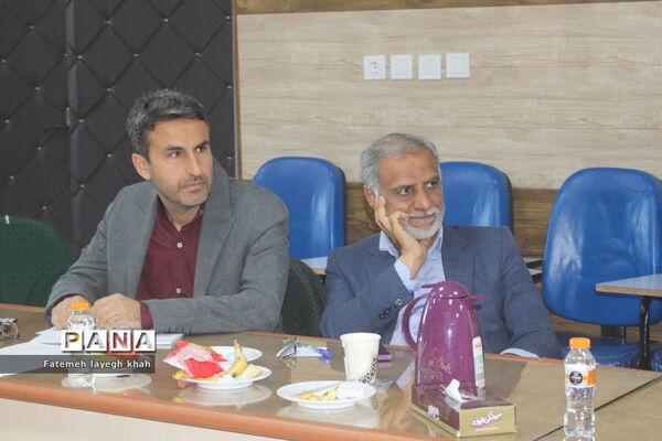 نشست آسیب شناسایی فعالیت‌های پرورشی (میز خدمت) آموزش و پرورش استان بوشهر