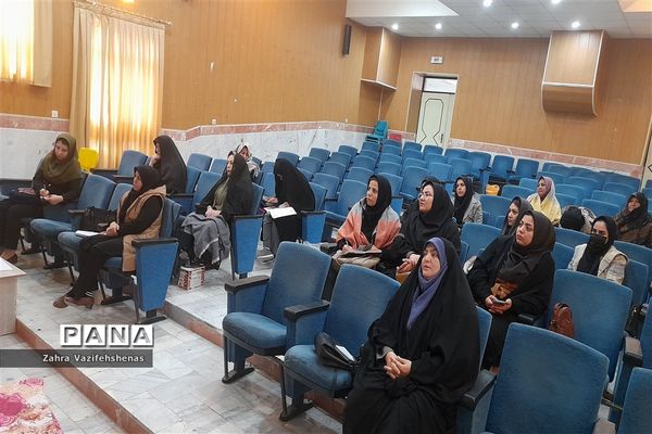 کارگاه ضمن خدمت سپهر دانش و معرفت طرح نماد، ویژه رابطان مشاوره  شهرستان شیروان
