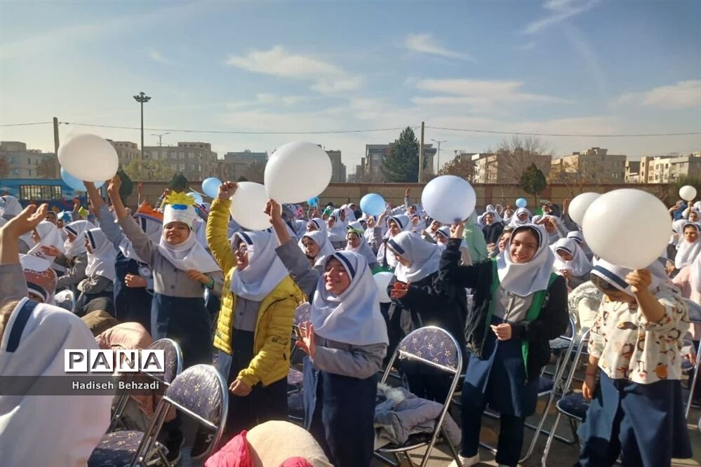 گرامی‌داشت هفته هوای پاک درآموزشگاه آیت‌الله خامنه‌ای اسلامشهر