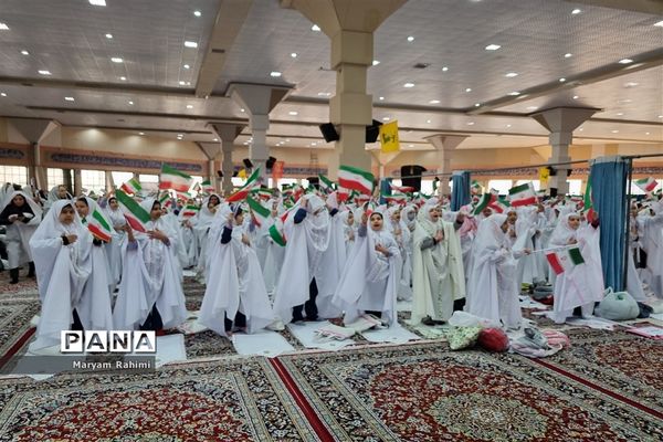 جشن تکلیف دانش‌آموزان دختر شهرستان بجنورد