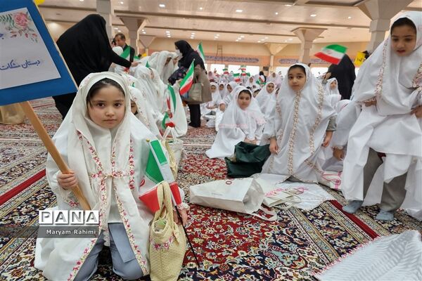 جشن تکلیف دانش‌آموزان دختر شهرستان بجنورد