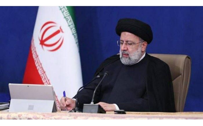 خرّم کارنامه پرباری از خود بر جای گذاشت