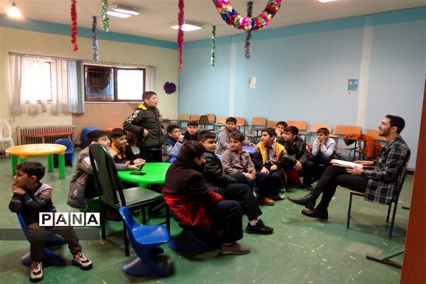 اردوی نیم روزه قهرمان من در کانون فرهنگی تربیتی سلمان