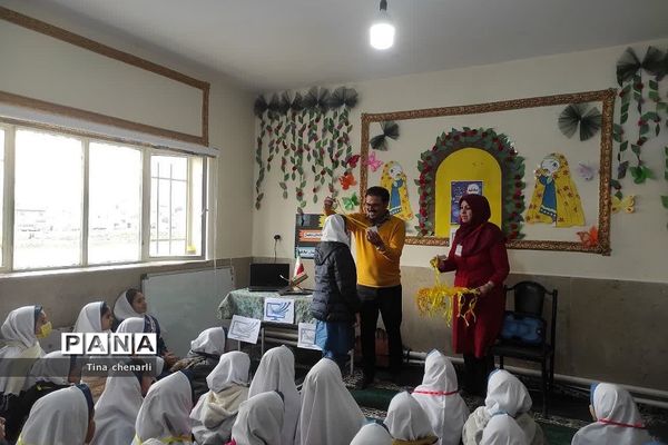 افتتاحیه طرح سواد دیجیتال در دبستان دخترانه صادقیه شهریار