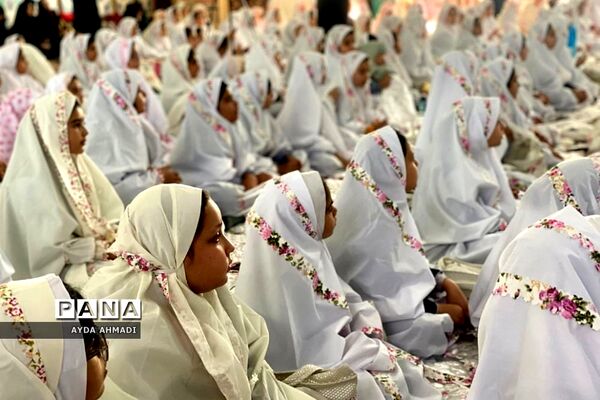 مراسم جشن تکلیف ۳۰۰ نو‌مکلف مدارس فشافویه