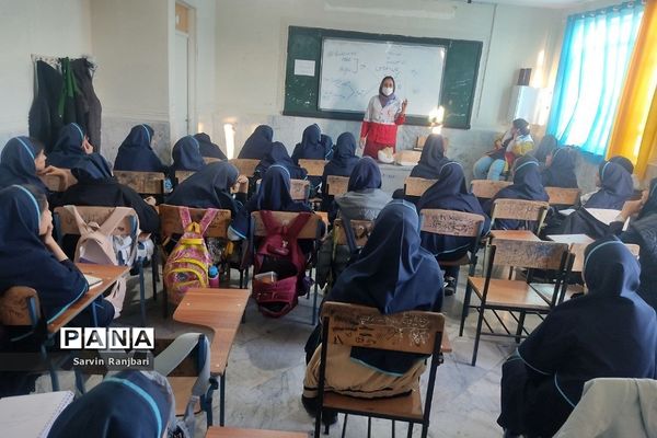 شروع طرح دادرس هلال احمر در مدارس شهریار