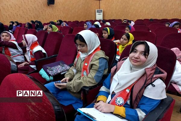 برگزاری دوره آموزشی یاور مربی در آمل