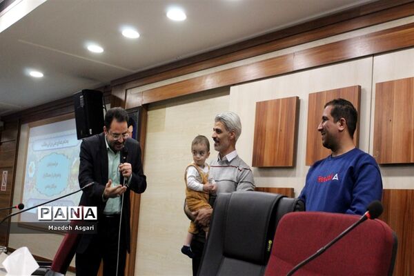 مراسم تجلیل از خانواده‌های کارکنان خانه معلم قم