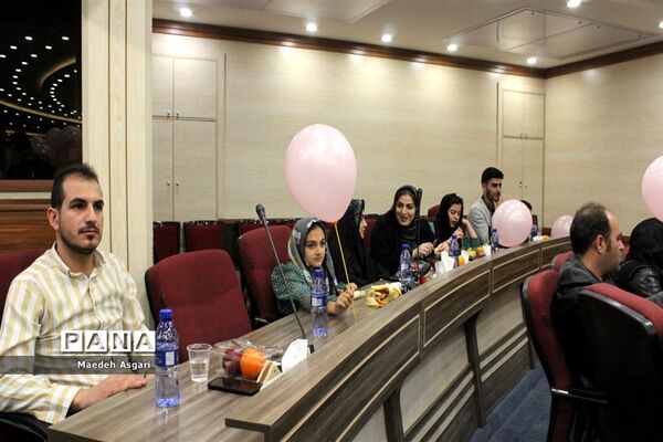 مراسم تجلیل از خانواده‌های کارکنان خانه معلم قم