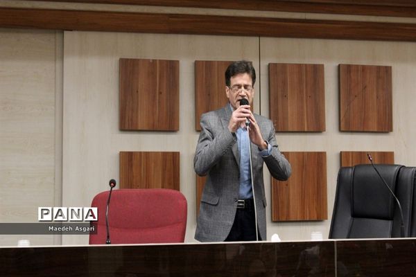 مراسم تجلیل از خانواده‌های کارکنان خانه معلم قم