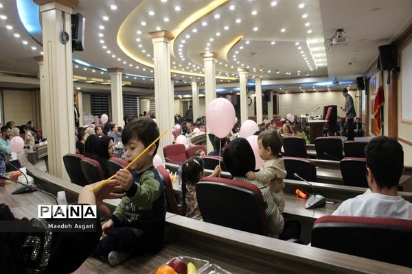 مراسم تجلیل از خانواده‌های کارکنان خانه معلم قم