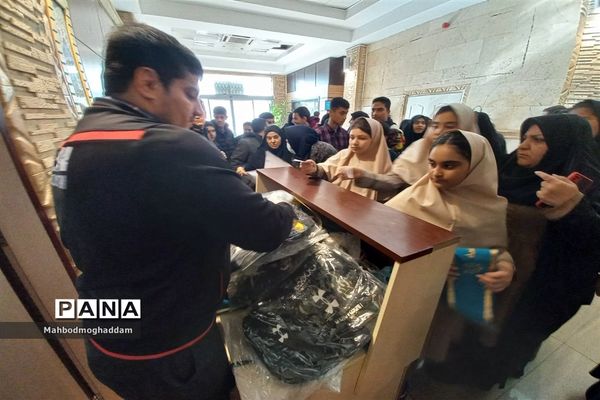 مراسم تنفیذ شهردار‌دانش‌آموز مدارس منطقه ۱۳ برگزار شد.