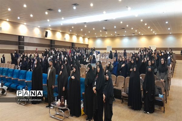 آیین‌ تجلیل از ستارگان ورزشی ناحیه 4 مشهد