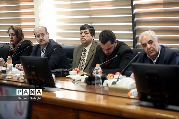 دیدار وزیر آموزش و پرورش با جمعی از معلمان و فرهنگیان عضو سندیکاهای کشور سوریه