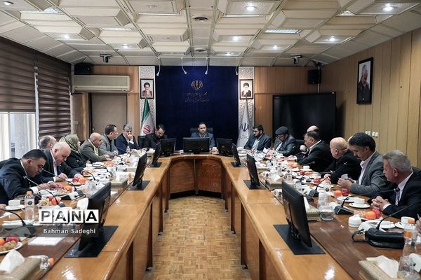 دیدار وزیر آموزش و پرورش با جمعی از معلمان و فرهنگیان عضو سندیکاهای کشور سوریه