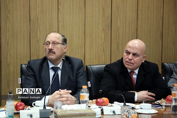 دیدار وزیر آموزش و پرورش با جمعی از معلمان و فرهنگیان عضو سندیکاهای کشور سوریه
