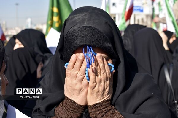 تشییع پیکر مطهر شهید مدافع حرم حسین محمدی در شهرستان پردیس