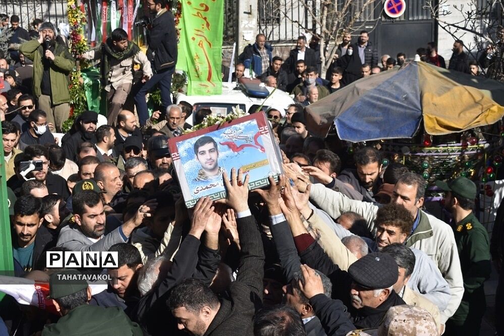 تشییع پیکر مطهر شهید مدافع حرم حسین محمدی در شهرستان پردیس