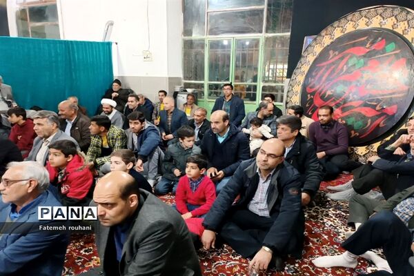 حضور پُرشور نوجوانان در جشن میلاد ابن الرضا (ع) در خلیل‌آباد