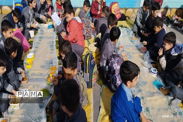 روز بدون کیف در دبستان پسرانه امامت