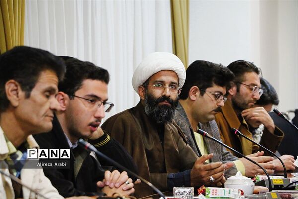 نشست خبری فرماندار کاشمر با اصحاب رسانه
