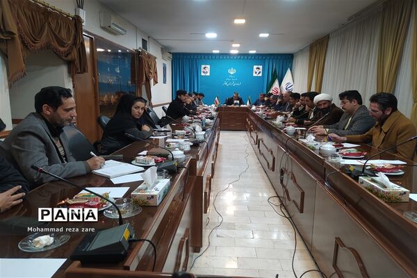 نشست خبری فرماندار کاشمر با اصحاب رسانه
