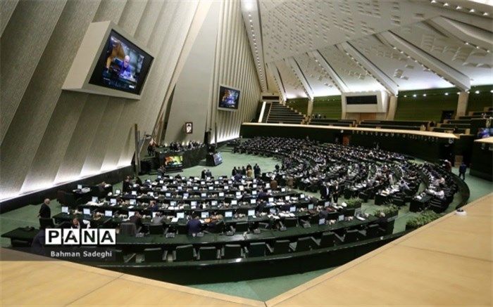 حقوق گمرکی و مالیات کالاهای اساسی و دارو صفر می‌شود