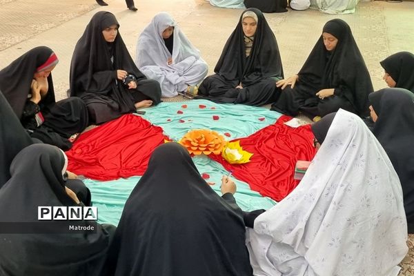 شرکت فعال پیشتازان شادگانی در مراسم اعتکاف دانش‌آموزی