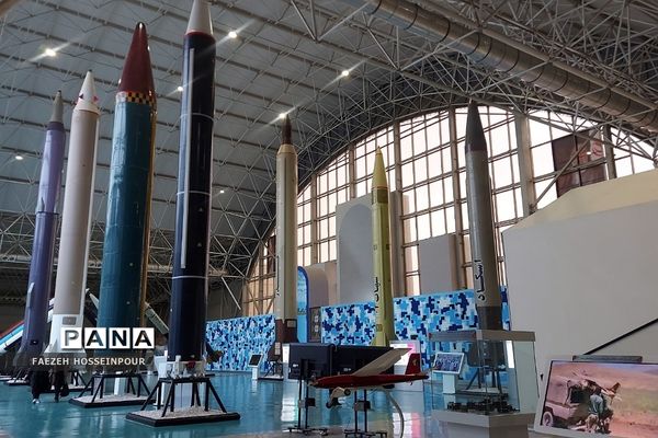 اردو  راهیان پیشرفت دانش‌آموزان مدرسه حکمت