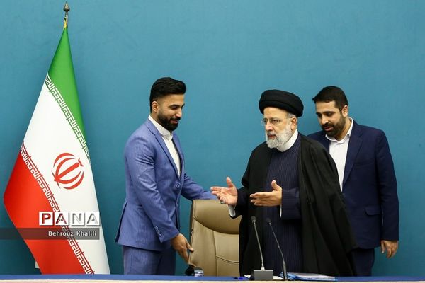 جلسه شورای عالی فضای مجازی