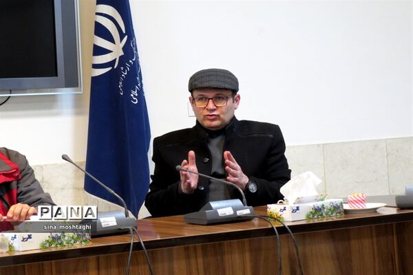 کارگاه آموزش شعر کودک و نوجوان شهرستان بجنورد  در اداره فرهنگ و ارشاد اسلامی