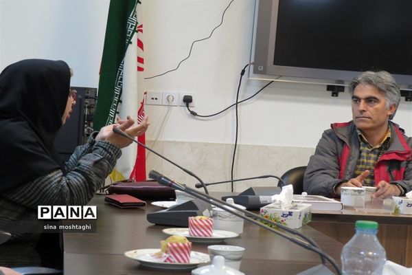 کارگاه آموزش شعر کودک و نوجوان شهرستان بجنورد  در اداره فرهنگ و ارشاد اسلامی