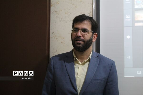 نشست دانش‌آموز خبرنگاران خوزستان در آستانه چهل و پنجمین دهه فجر