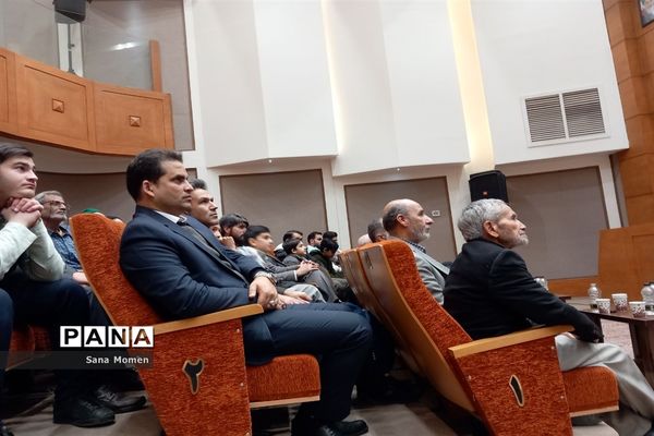 تقدیراز برگزیدگان استانی  شعر ودکلمه خوانی(رویش رضوان)درمجتمع جهاد دانشگاهی مشهد