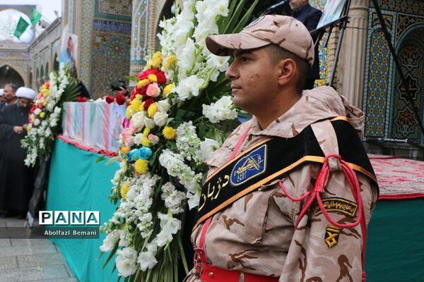تشییع پیکر شهیدان «آقازاده نژاد» و «کریمی» در قم