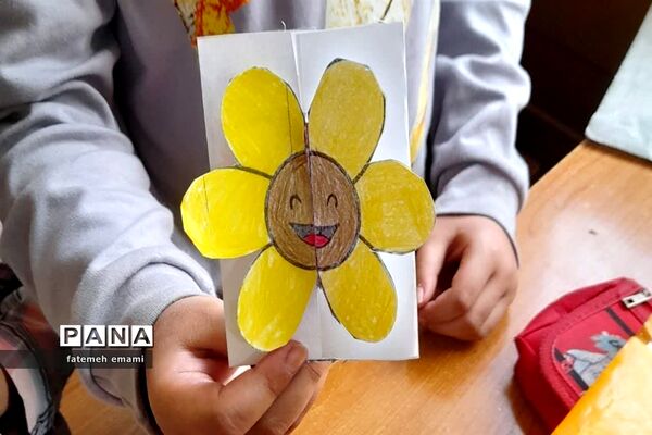 نامه عاشقانه‌ای به پدر  در آموزشگاه مبعث شهرستان میبد