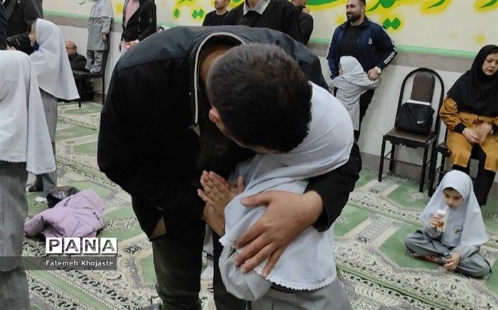 اعلام ویژه برنامه های روز پدر در شبکه آموزش