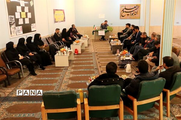 گردهمایی مدیران و معاونین فنی و مهارتی و سرپرستان کارگاه هنرستان ها و کاردانش شهر آشخانه