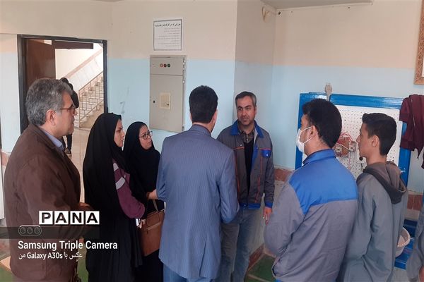 گردهمایی مدیران و معاونین فنی و مهارتی و سرپرستان کارگاه هنرستان ها و کاردانش شهر آشخانه