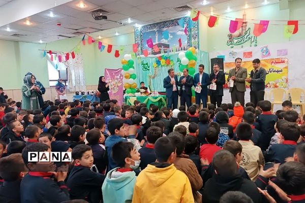 جشن میلاد امام علی ( ع) و روز پدر در دبستان شیخ مفید فشافویه